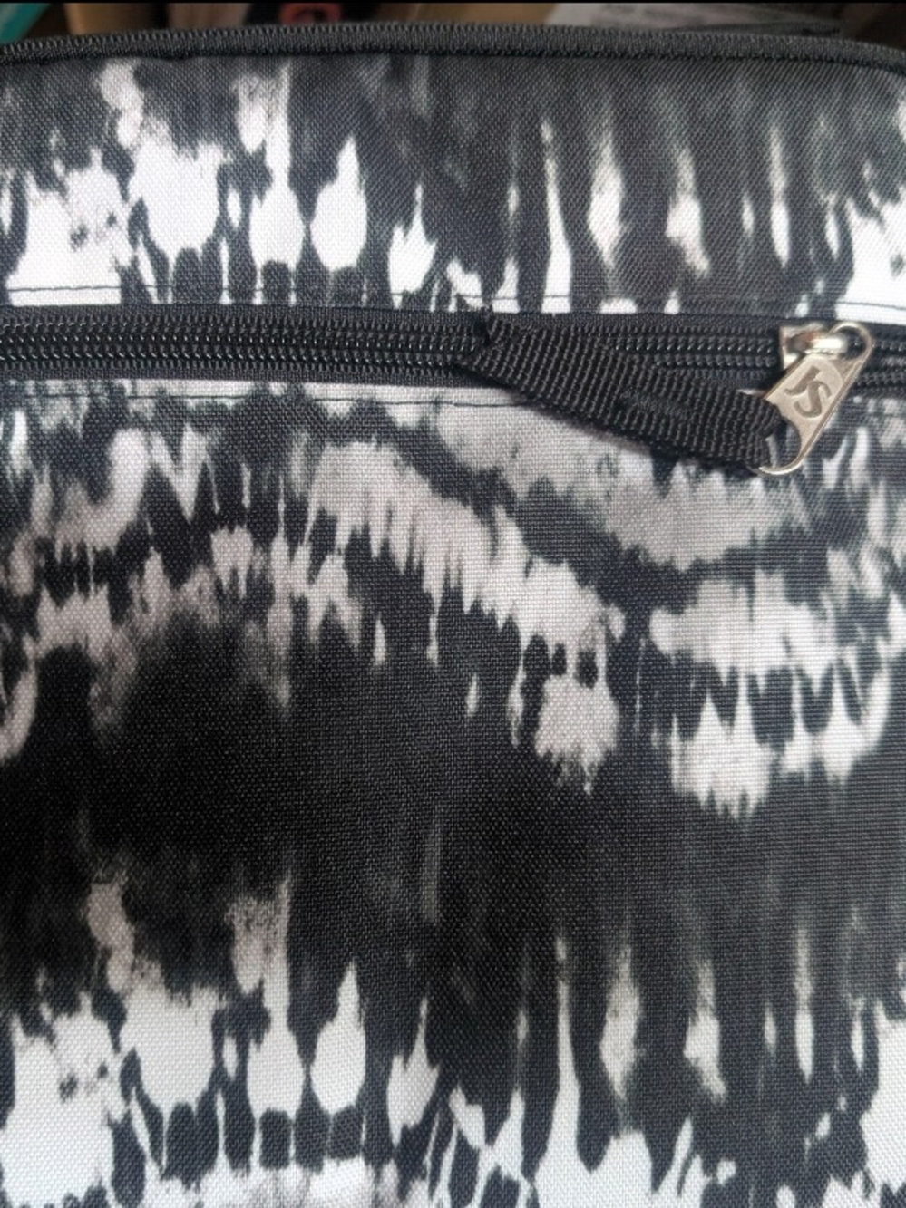 Jansport Black & White Patterned Cosmetic Pouch